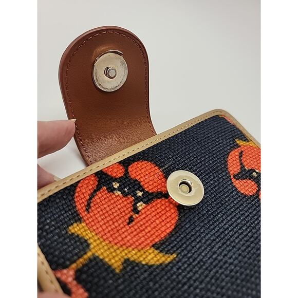 SPARTINA 449 Wallet Mary Lavinia Bifold Canvas Leather Logo W/ Zipped Coin Pockt - Picture 7 of 12